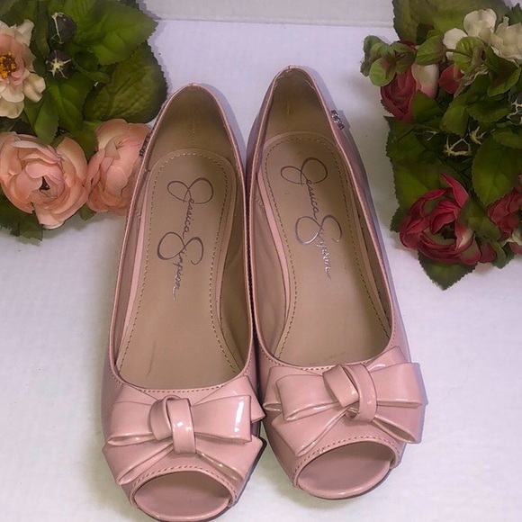 Jessica Simpson Other - Girls Jessica Simpson Patent Leather Bow Gala Wedge Peep Toe Shoes Size 5